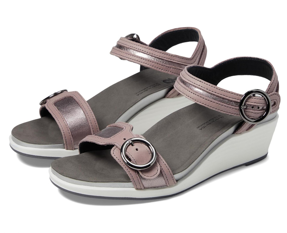SAS Womens Seight Wedge Sandals Size 7.5 WW Purple Silver Leather NIB